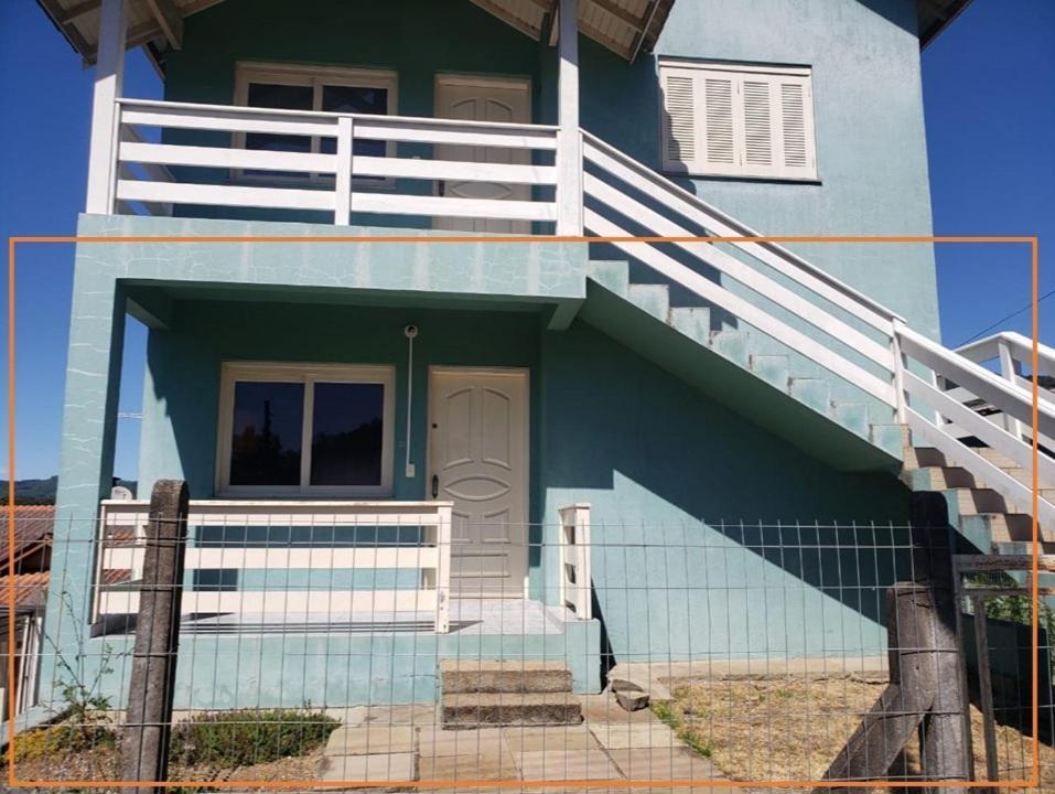 Lugar Encantador Com Patio, Proximo Ao Portico De Gramado Exterior foto